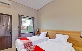 Capital O 91410 Matara Kuta Residence