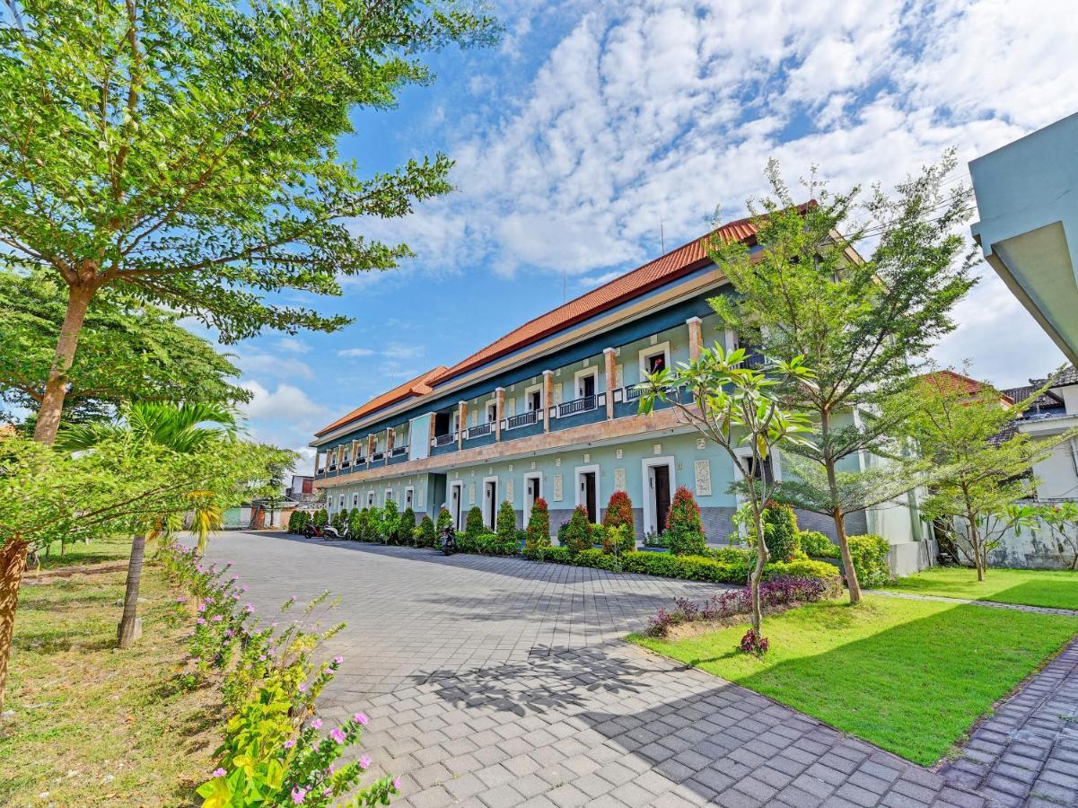 Capital O 91410 Matara Kuta Residence BALI Bagian luar foto