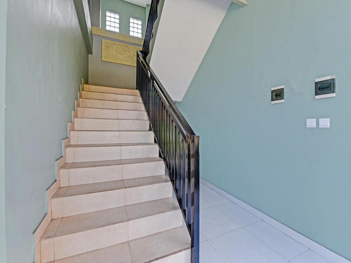 Capital O 91410 Matara Kuta Residence BALI Bagian luar foto